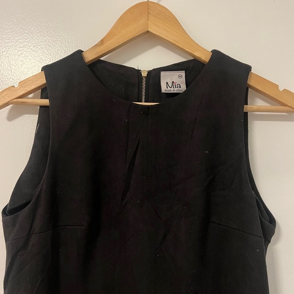 Black Suede Sleeveless Dress - Picture 2 of 4